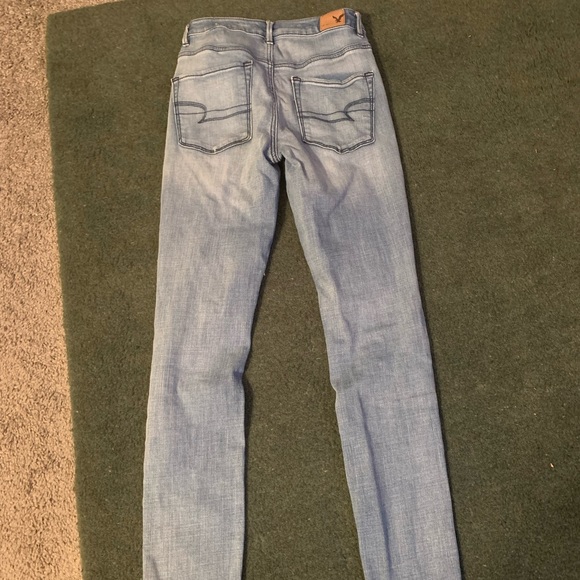 American eagle high waisted jeans - Picture 2 of 4
